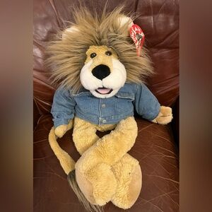 Vintage Macy’s Plush Rowland The Lion Hand Puppet